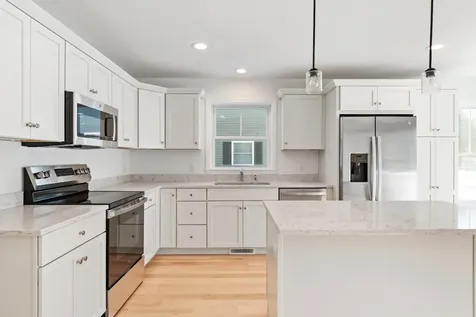 29 Spear Lane Colchester VT 05446