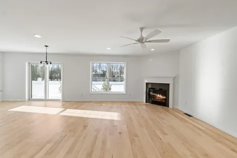 29 Spear Lane Colchester VT 05446