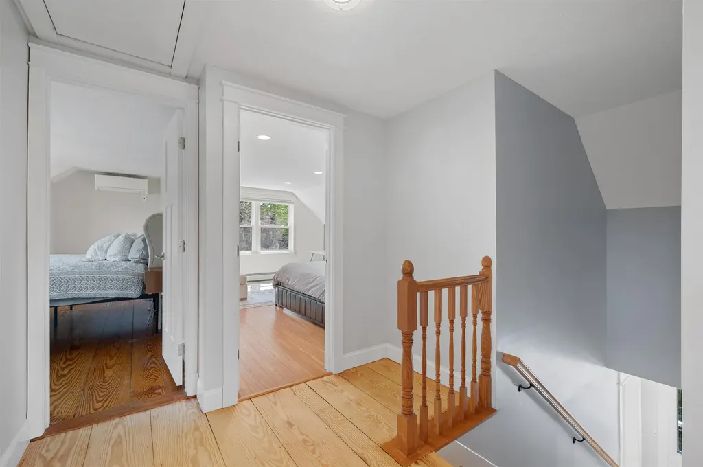 4 Iris Drive Stratham NH 03885