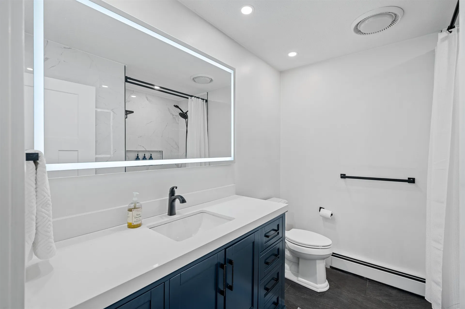 4 Iris Drive Stratham NH 03885