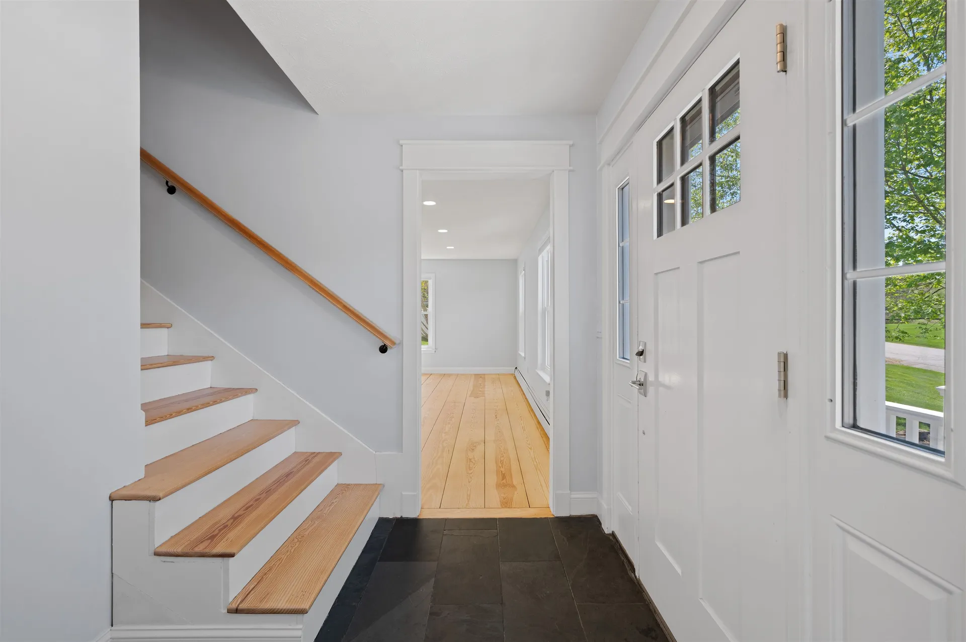 4 Iris Drive Stratham NH 03885