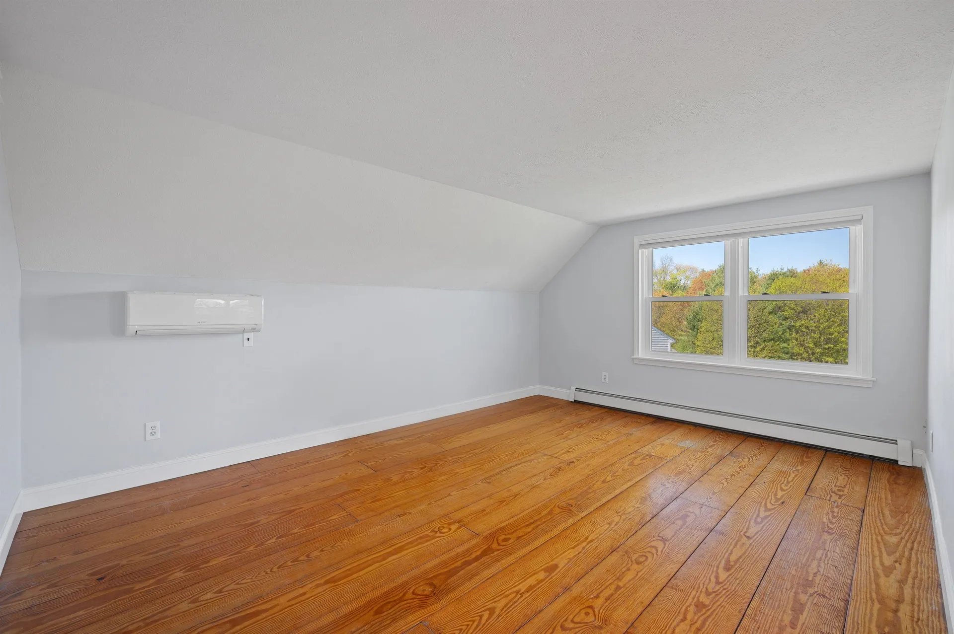 4 Iris Drive Stratham NH 03885