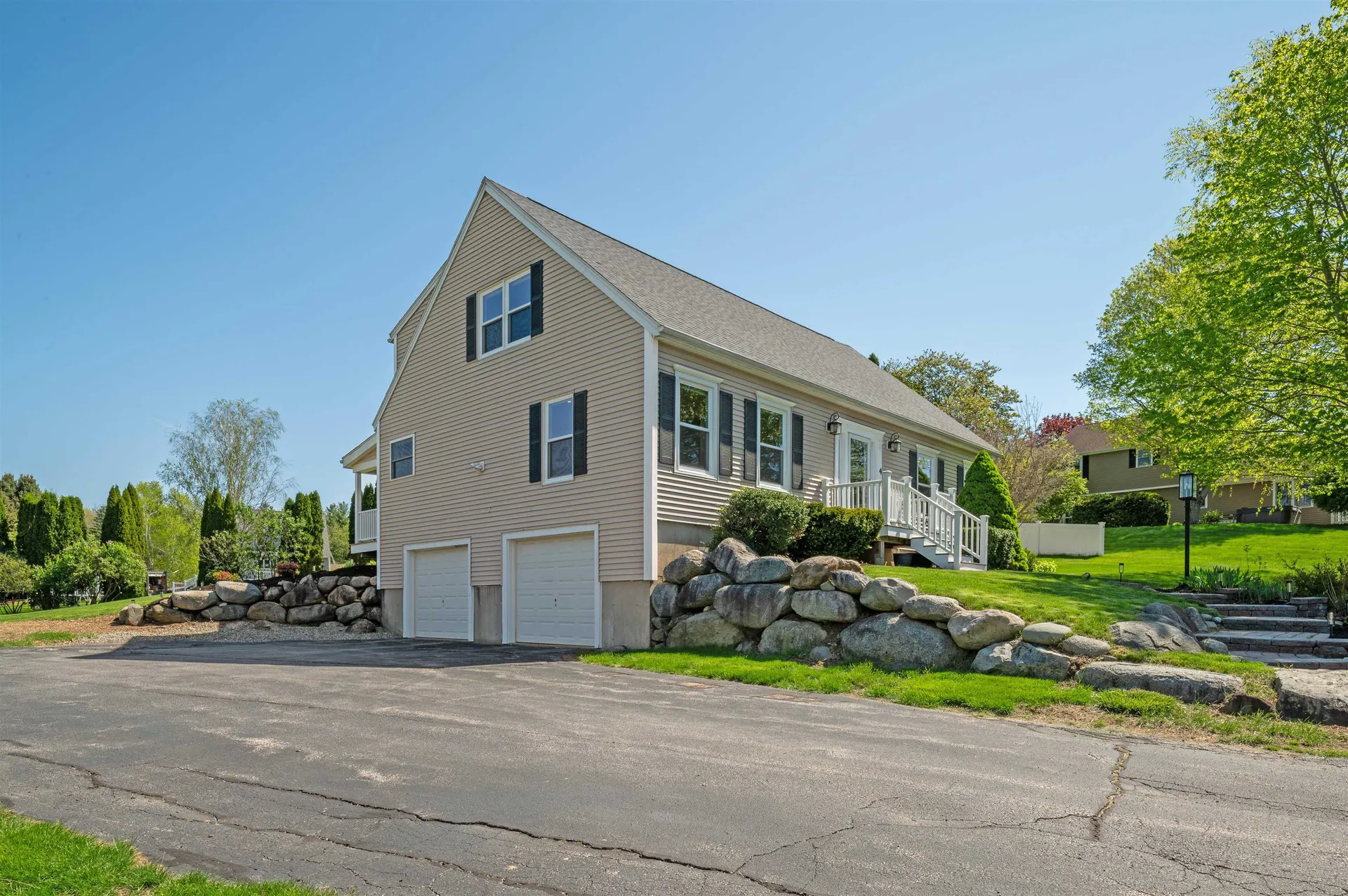 4 Iris Drive Stratham NH 03885