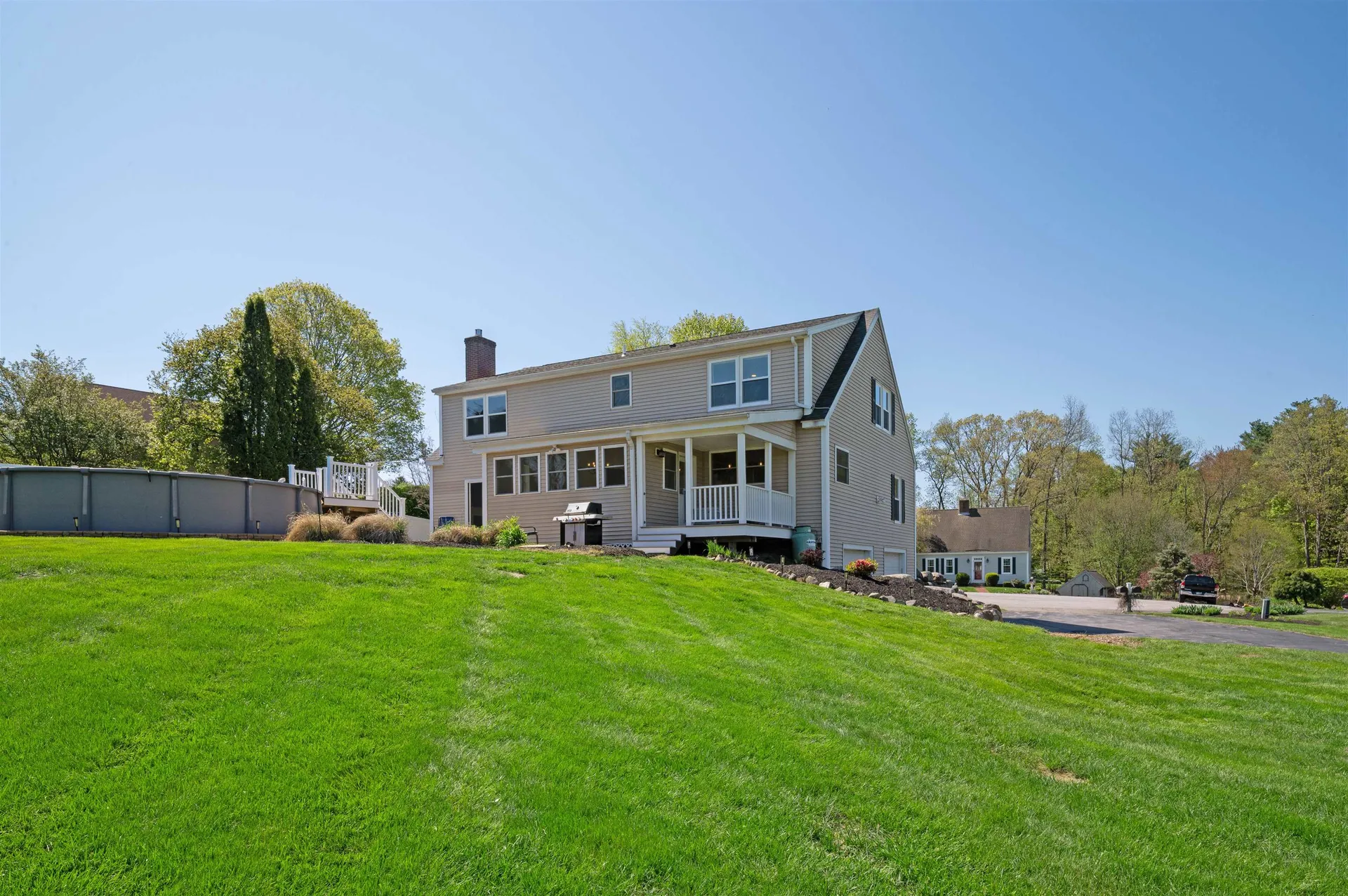 4 Iris Drive Stratham NH 03885