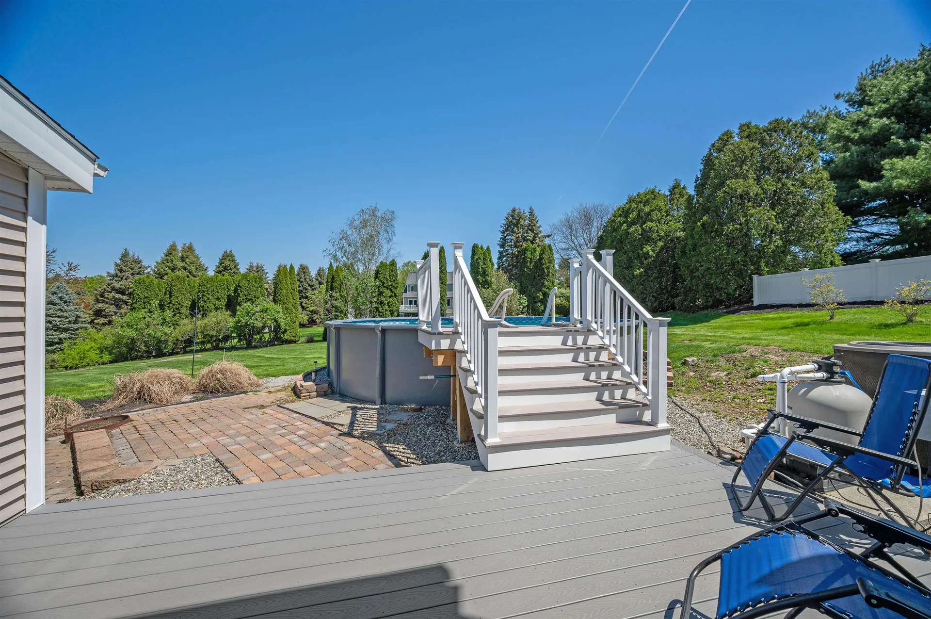 4 Iris Drive Stratham NH 03885