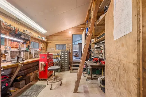 142 King Pond Road Woodbury VT 05681