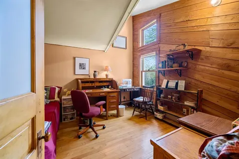 142 King Pond Road Woodbury VT 05681