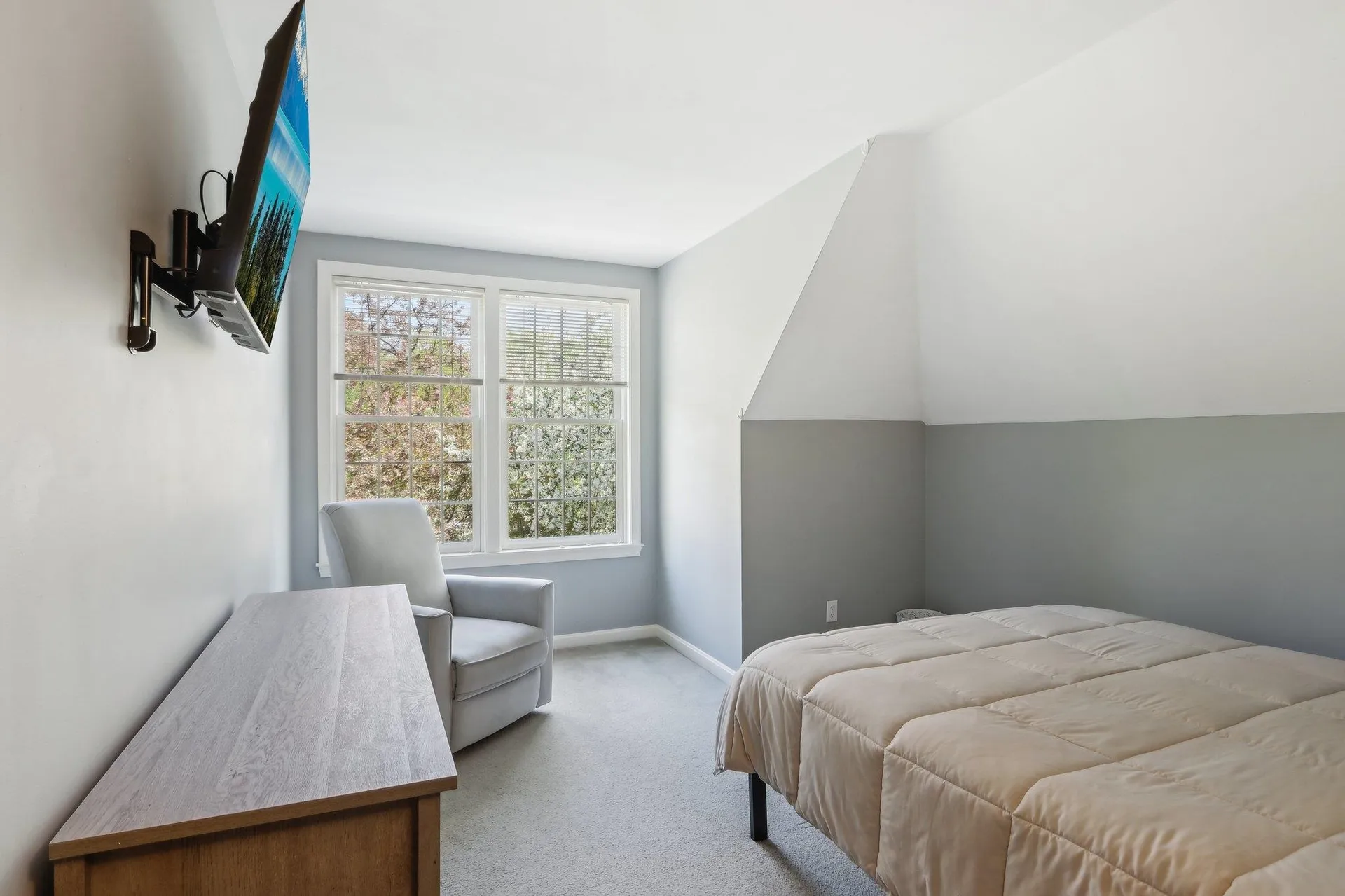 7 Golfview Road Windham NH 03087