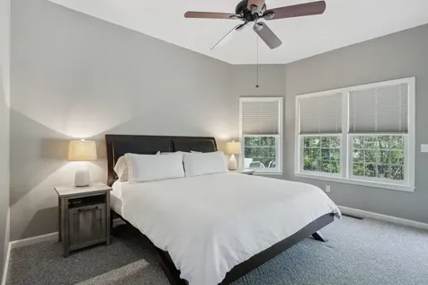 7 Golfview Road Windham NH 03087