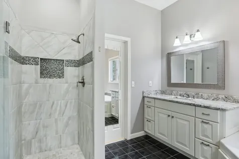7 Golfview Road Windham NH 03087