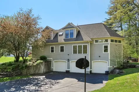 7 Golfview Road Windham NH 03087
