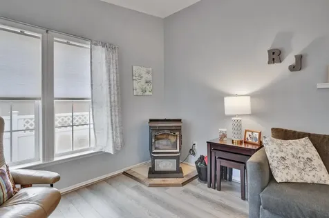 216 Robin Hood Drive Exeter NH 03833