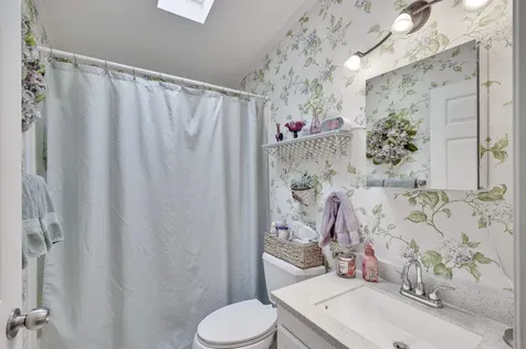 216 Robin Hood Drive Exeter NH 03833