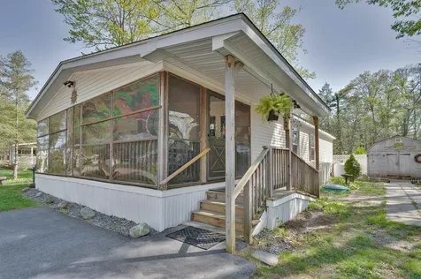 216 Robin Hood Drive Exeter NH 03833