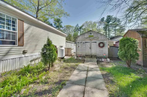 216 Robin Hood Drive Exeter NH 03833