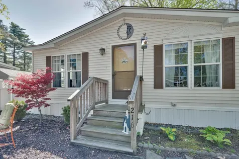 216 Robin Hood Drive Exeter NH 03833