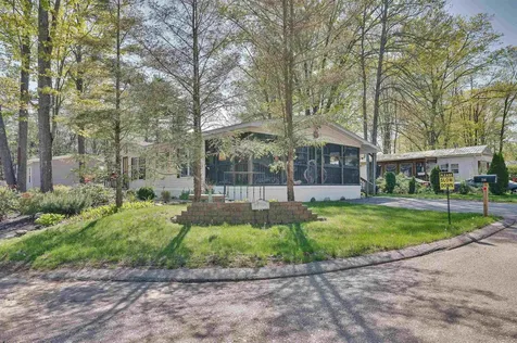 216 Robin Hood Drive Exeter NH 03833