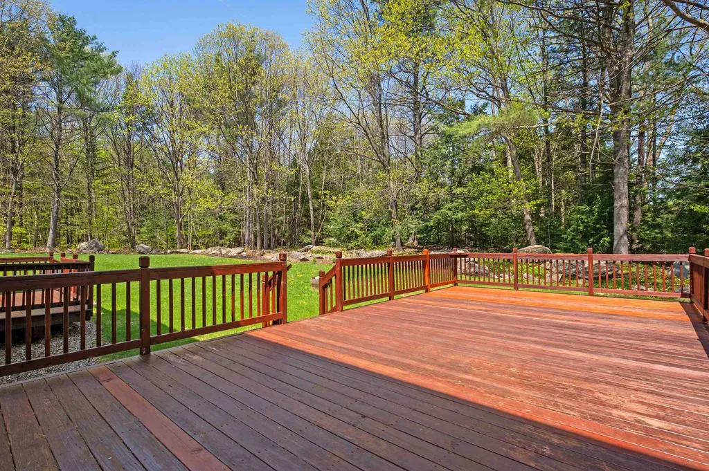 57 Winona Road Meredith NH 03253