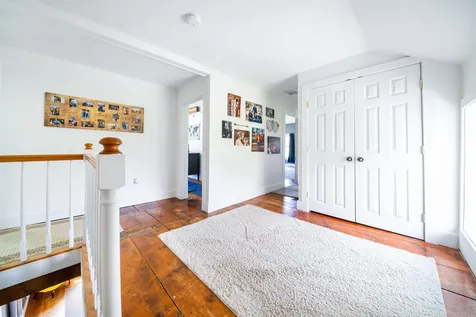 6 Sand Hill Road Georgia VT 05468