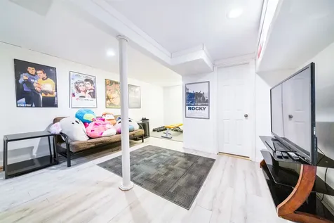 6 Sand Hill Road Georgia VT 05468