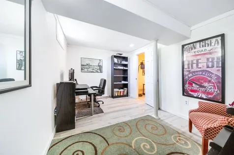 6 Sand Hill Road Georgia VT 05468