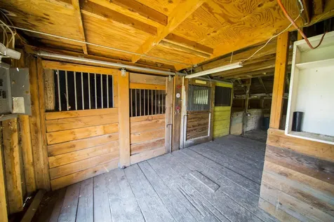 6 Sand Hill Road Georgia VT 05468