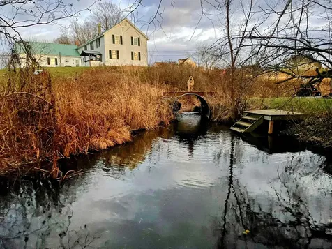 6 Sand Hill Road Georgia VT 05468