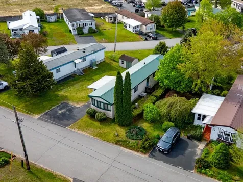 290 Calef Highway Epping NH 03042