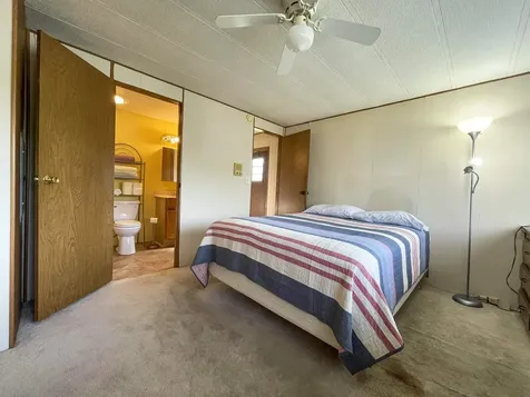 290 Calef Highway Epping NH 03042