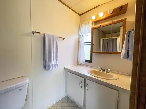 290 Calef Highway Epping NH 03042