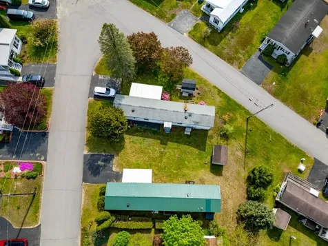 290 Calef Highway Epping NH 03042