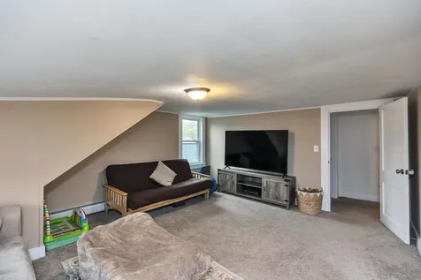330 Union Street Peterborough NH 03458