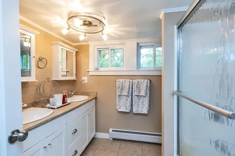 330 Union Street Peterborough NH 03458