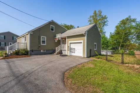 70 North Policy Street Salem NH 03079