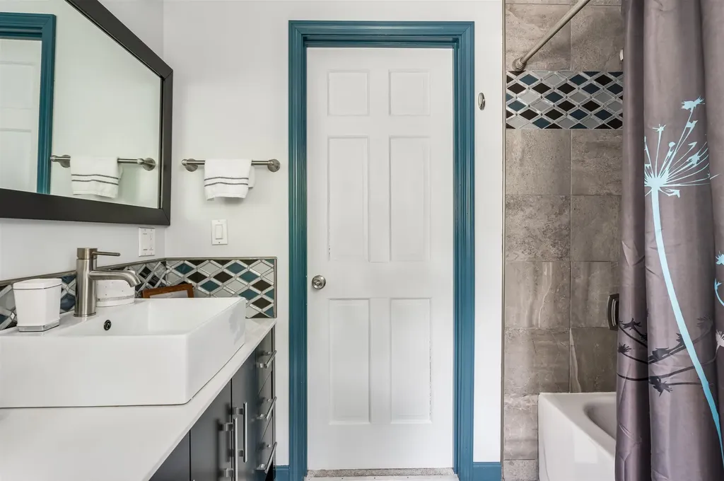 4 Rocky Lane Durham NH 03824