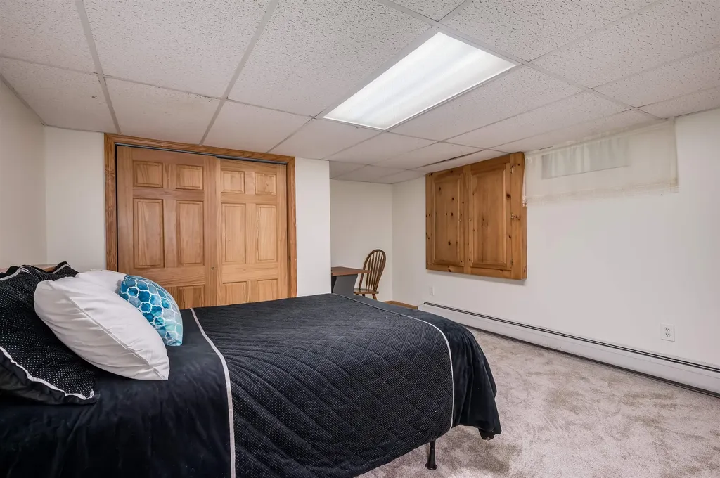 4 Rocky Lane Durham NH 03824