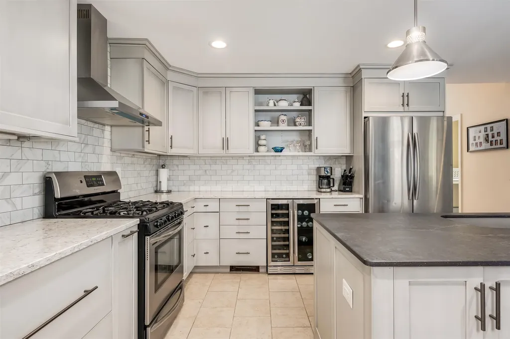 4 Rocky Lane Durham NH 03824