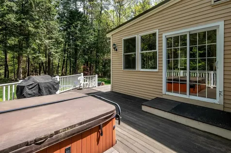 4 Rocky Lane Durham NH 03824