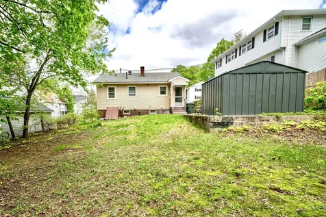 373 Lowell Street Manchester NH 03104