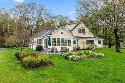 32 Old Farm Road Norwich VT 05055