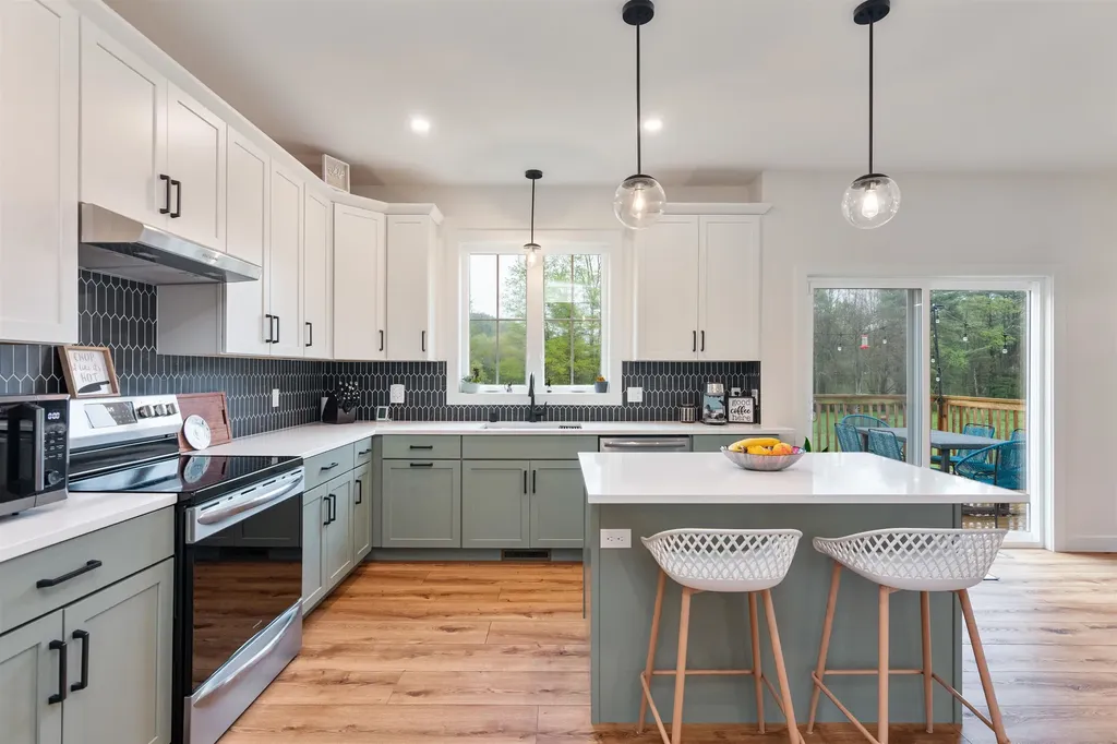 122 Whitetail Path St. George VT 05495