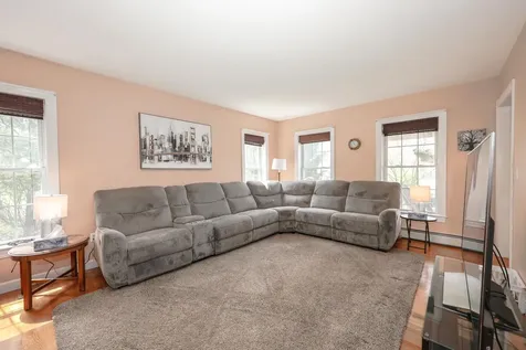 5 Nobel K Peterson Drive Durham NH 03824