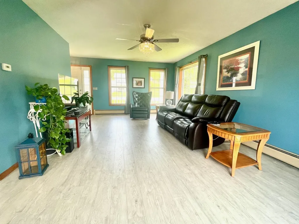 17 Laurie Avenue St. Albans Town VT 05478