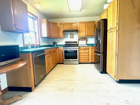 17 Laurie Avenue St. Albans Town VT 05478
