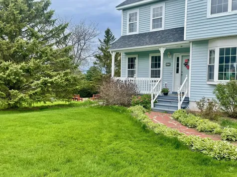 17 Laurie Avenue St. Albans Town VT 05478
