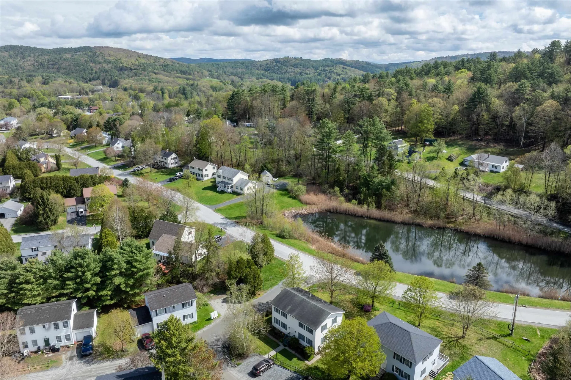141 Dawn Drive Hartford VT 05001