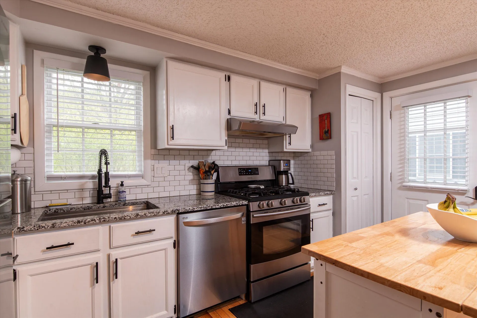 141 Dawn Drive Hartford VT 05001