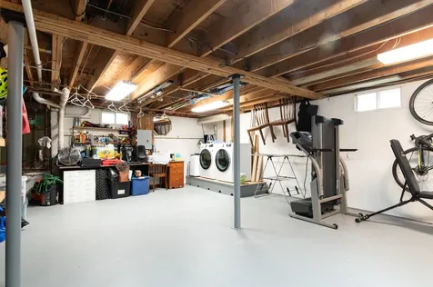 141 Dawn Drive Hartford VT 05001