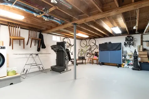 141 Dawn Drive Hartford VT 05001