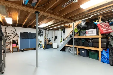 141 Dawn Drive Hartford VT 05001